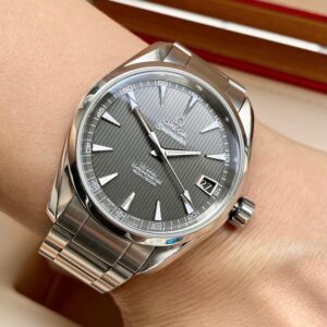 4 Omega Seamaster Aqua Terra 23110422106001 Automatic