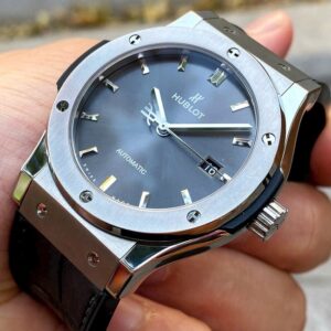 5 Hublot Classic Fusion Racing Grey Automatic 511.NX.7071.LR