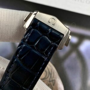 5 Omega Speedmaster Moonwatch Chronograph 31193445103001