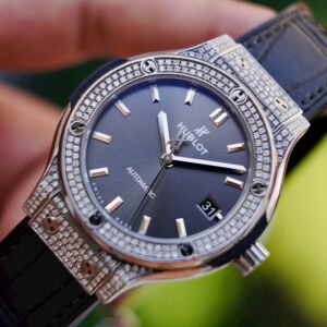1 Hublot Classic Fusion Titanium Grey 38mm 565NX7071LR