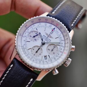 2 Breitling Navitimer A23322 Chronometer Automatic 41mm