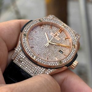 2 Hublot Classic Fusion King Gold Full Pave 511.OX.9010.LR.17042 Hublot Classic Fusion King Gold Full Pave 511.OX.9010.LR.1704