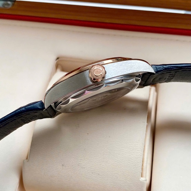 2 Omega Seamaster Aqua Terra Co-Axial Blue 220.23.38.20.03.001 2 Omega Seamaster Aqua Terra Co-Axial Blue 220.23.38.20.03.001