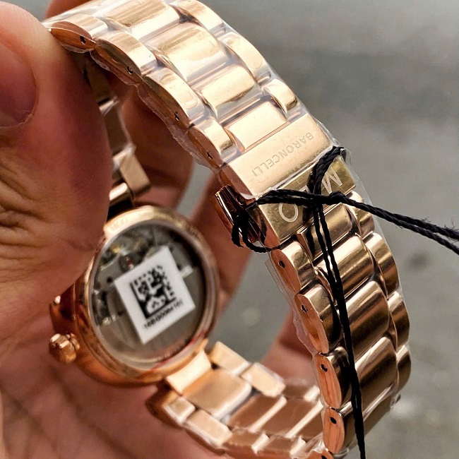 3 Mido M022.207.33.031.10 Rose Gold Automatic 33mm 3 Mido M022.207.33.031.10 Rose Gold Automatic 33mm