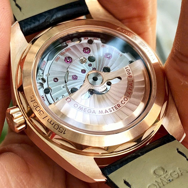 4 Omega Aqua Terra Co-Axial 18k Sedna Gold 220.53.41.21.13.001 4 Omega Aqua Terra Co-Axial 18k Sedna Gold 220.53.41.21.13.001