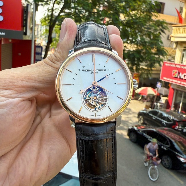 2 Frederique Constant Tourbillon FC980V4SZ9 Bezel 18k 2 Frederique Constant Tourbillon FC980V4SZ9 Bezel 18k