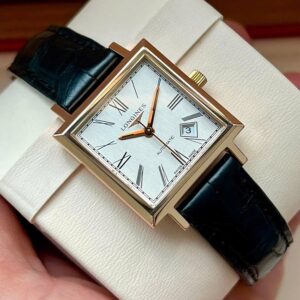 3 Longines Heritage L2.292.8.71.0 Automatic Tank Dial