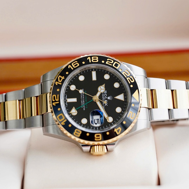 3 Rolex 116713LN-0001 LN GMT Master II Automatic 3 Rolex 116713LN-0001 LN GMT Master II Automatic