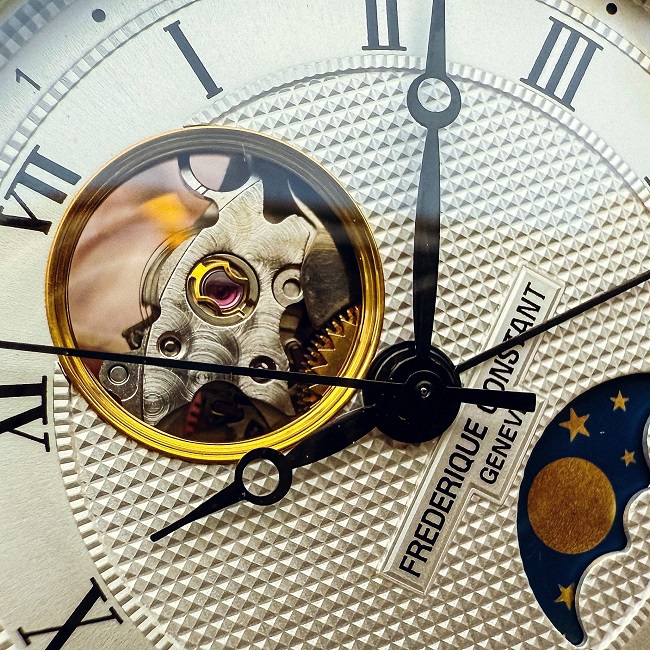 4 Frederique Constant Moonphase Classic FC335MC4P6B2 4 Frederique Constant Moonphase Classic FC335MC4P6B2