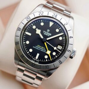 4 Tudor Black Bay Pro M79470-0001 Automatic 39mm