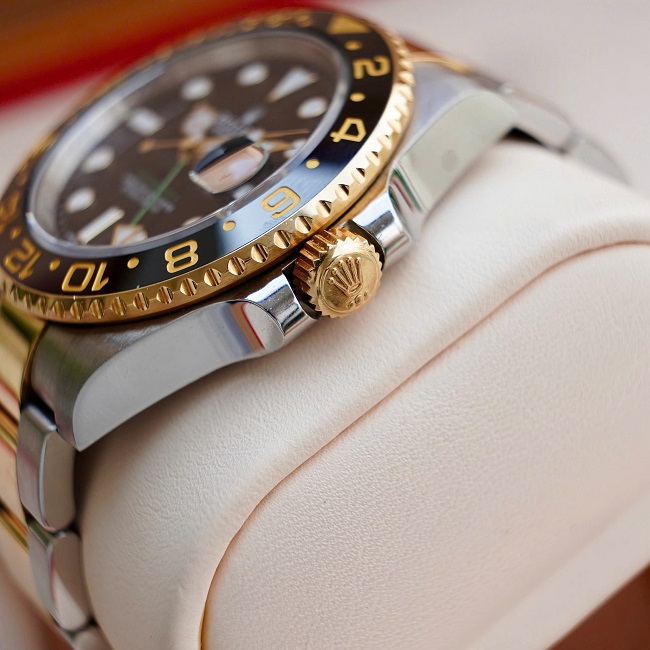 5 Rolex 116713LN-0001 LN GMT Master II Automatic 5 Rolex 116713LN-0001 LN GMT Master II Automatic