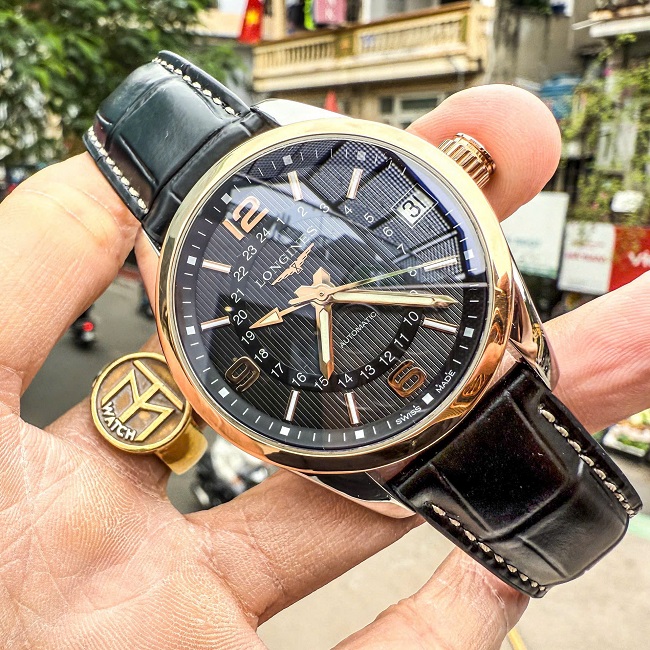 7 Longines Conquest L27995563 Classic GMT Bezel 18k 7 Longines Conquest L27995563 Classic GMT Bezel 18k