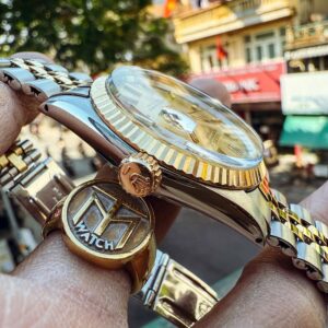 7 Rolex DateJust 1601 Demi 18k Gold Automatic 36mm