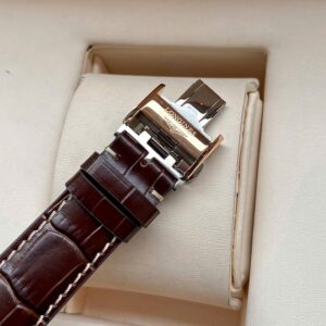 8 Longines Conquest Classic Automatic L27855583 Diamond