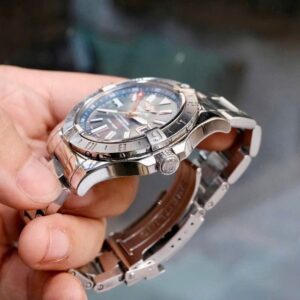 2 Breitling Avenger II GMT MOP Blue A32390 Automatic