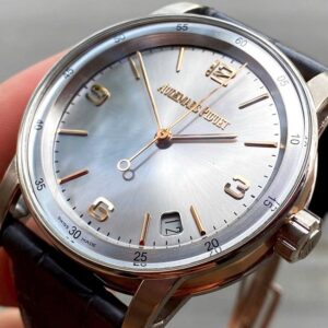 4 Audemars Piguet CODE 11.59 15210CR.OO.A009CR.01