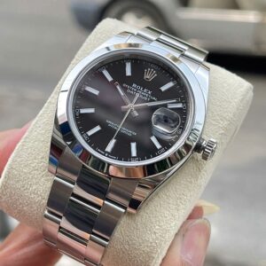 4 Rolex Oyster Perpetual DateJust 126300 Black Dial
