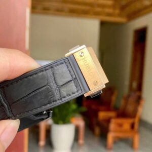 5 Hublot Classic Fusion 42mm Ultra Thin 545.NX.2210.LR