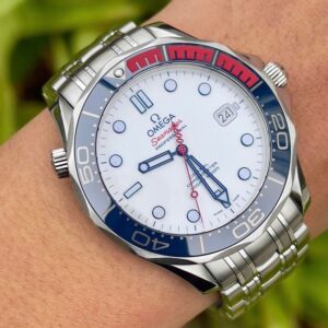 6 Omega Seamaster Diver Commander’s 007 21232412004001