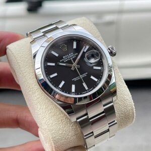 8 Rolex Oyster Perpetual DateJust 126300 Black Dial