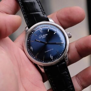 1 Glashutte Original Senator Vintage Sixties 1-39-52-06-02-04