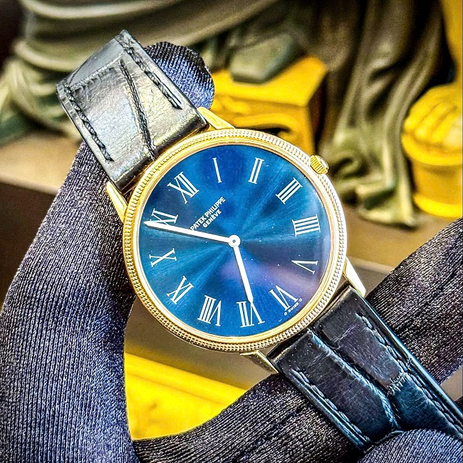 2 Patek Philippe Calatrava Automatic 3588.1 18k Yellow Gold 2 Patek Philippe Calatrava Automatic 3588.1 18k Yellow Gold