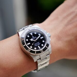 4 Rolex Oyster Perpetual Submariner 114060 No Date 40mm Black