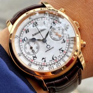 5 Audemars Piguet Jules Chronograph 26100OR.OO.D088CR.01