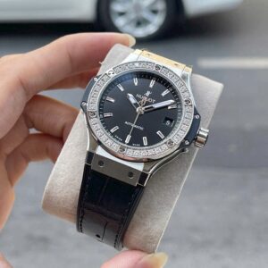 5 Hublot Big Bang Steel Black Diamonds 365.SX.1470.LR.1204.SEA