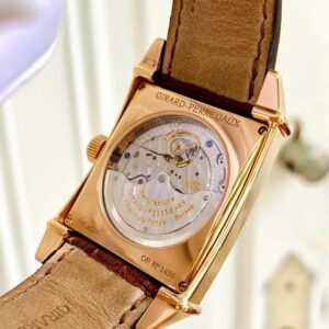 6 Girard Perregaux Bigdate Moonphase 1945 25800-52-851-BA6D