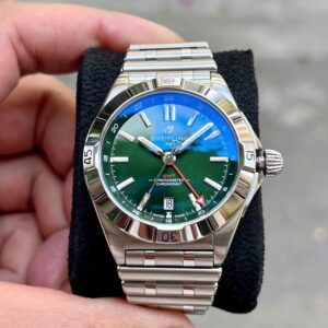 1 Breitling Chronomat GMT A32398101L1A1 Automatic