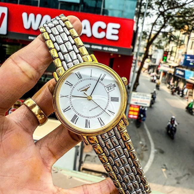 1 Longines Presence Automatic L4.821.2.11.7 Demi 35mm
