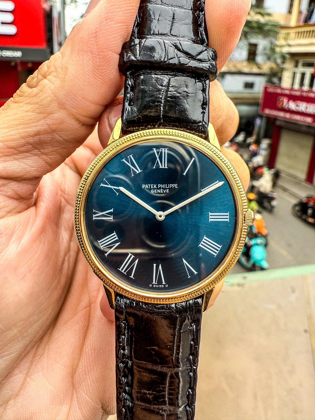 1 Patek Philippe Calatrava Automatic Blue 35881 1 Patek Philippe Calatrava Automatic Blue 35881