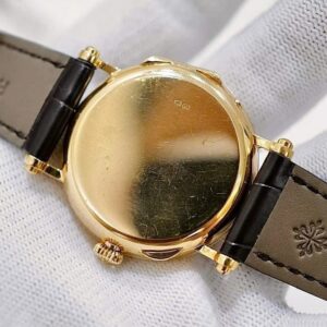 3 Patek Philippe Calatrava Complications Moonphase 5015G