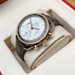 5 Omega Speedmaster Co-Axial Chronograph 324.28.38.50.02.001