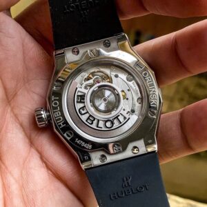 6 Hublot Orinski Classic Fusion Titanium 550NS1800RXORL19