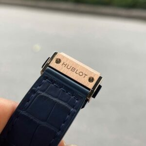 7 Hublot Classic Fusion King Gold 542OX7180LR 18k