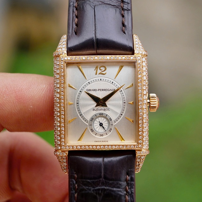1 Girard Perregaux Vintage 2593 Automatic 18k Gold 1 Girard Perregaux Vintage 2593 Automatic 18k Gold