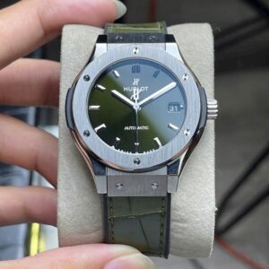 1 Hublot Classic Fusion Blue Titanium Automatic 565.NX.8970.LR