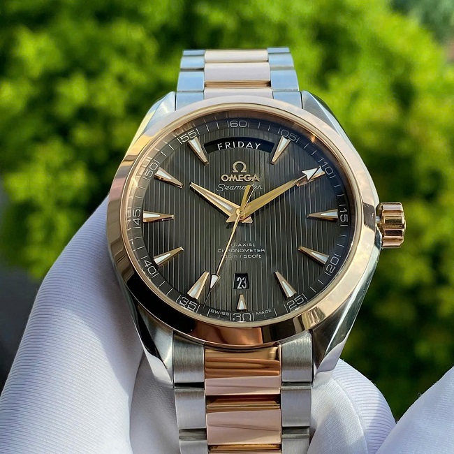 1 Omega Seamaster Aqua Terra Day Date 23120422206001