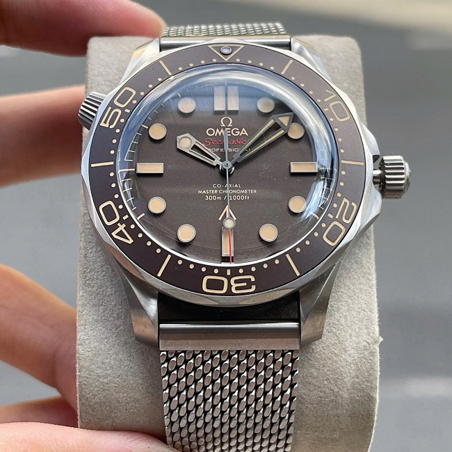1 Omega Seamaster No Time To Die 007 42mm 210.90.42.20.01.001 1 Omega Seamaster No Time To Die 007 42mm 210.90.42.20.01.001