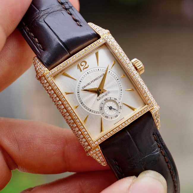 3 Girard Perregaux Vintage 2593 Automatic 18k Gold 3 Girard Perregaux Vintage 2593 Automatic 18k Gold