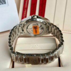 4 Omega Seamaster Aqua Terra Shades 220.10.38.20.09.001