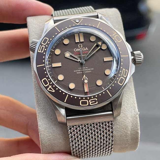 6 Omega Seamaster No Time To Die 007 42mm 210.90.42.20.01.001 6 Omega Seamaster No Time To Die 007 42mm 210.90.42.20.01.001