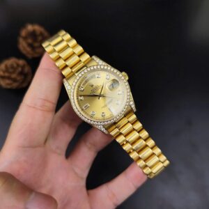 1 Rolex Day Date 118388 Diamond Baguette 69 18k Gold