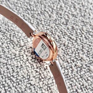 3 Omega DeVille Prestige 424.58.27.60.55.002 18k Au750 Diamond