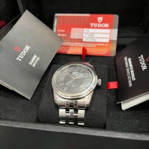 4 Tudor Glamour Double Date Automatic 57000 42mm