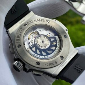 6 Hublot Big Bang Chronograph Diamond 341.SX.7170.LR.1204