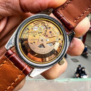 9 Omega Seamaster Vintage Automatic 1680023 Day Date 18K Gold