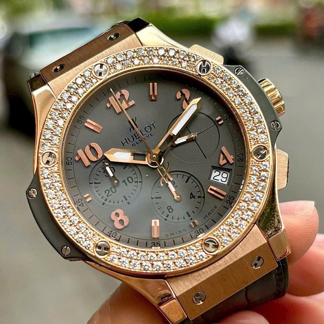 1 Hublot Big Bang Chronograph King Gold 341.PT.5010.LR 1 Hublot Big Bang Chronograph King Gold 341.PT.5010.LR